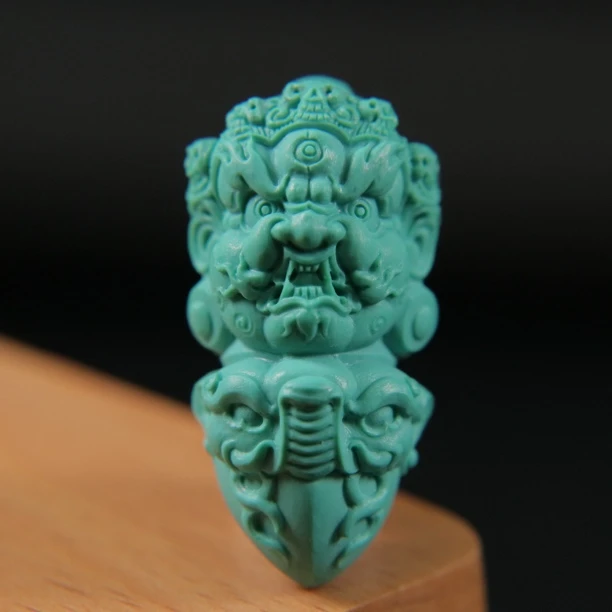 原矿绿松石大黑天金刚杵 尺寸16.3×33×16mm,重10.65g,李飞虎