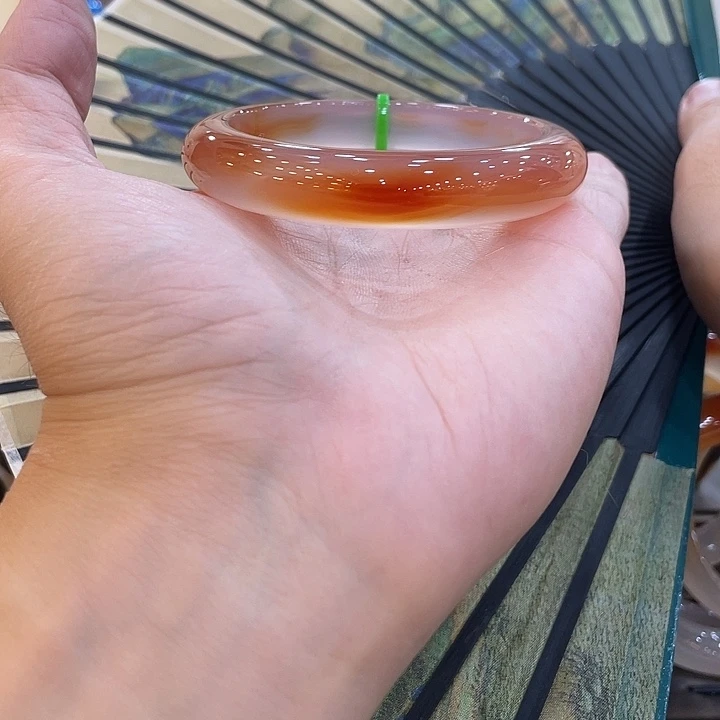 手镯玛瑙/玉髓未镶嵌