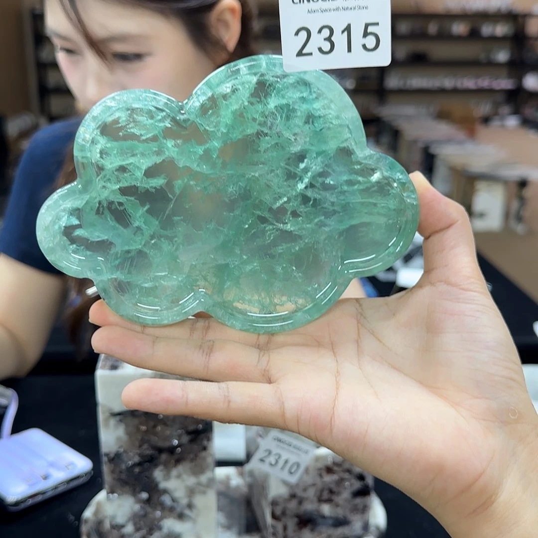 2315绿水晶小云朵福利