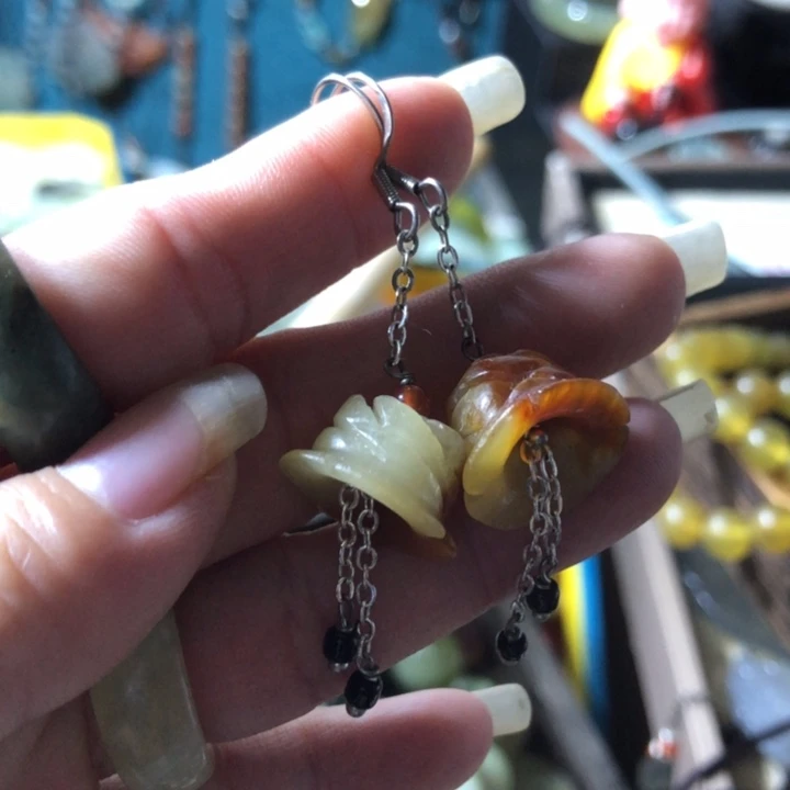 岫玉未镶嵌手捻岫玉耳环