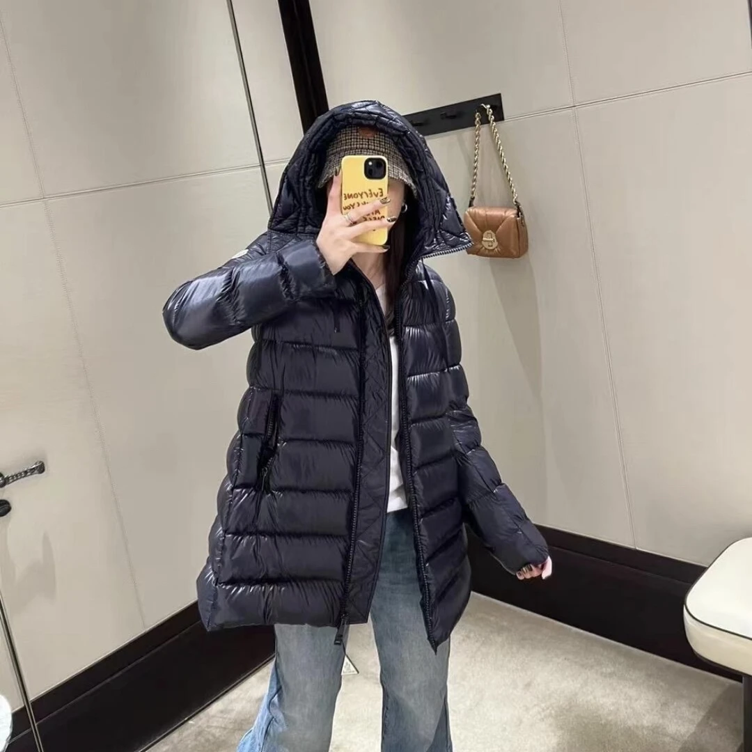 99新 MONCLER 010122 经典亮面抽绳兜帽中长款连帽羽绒服 2码