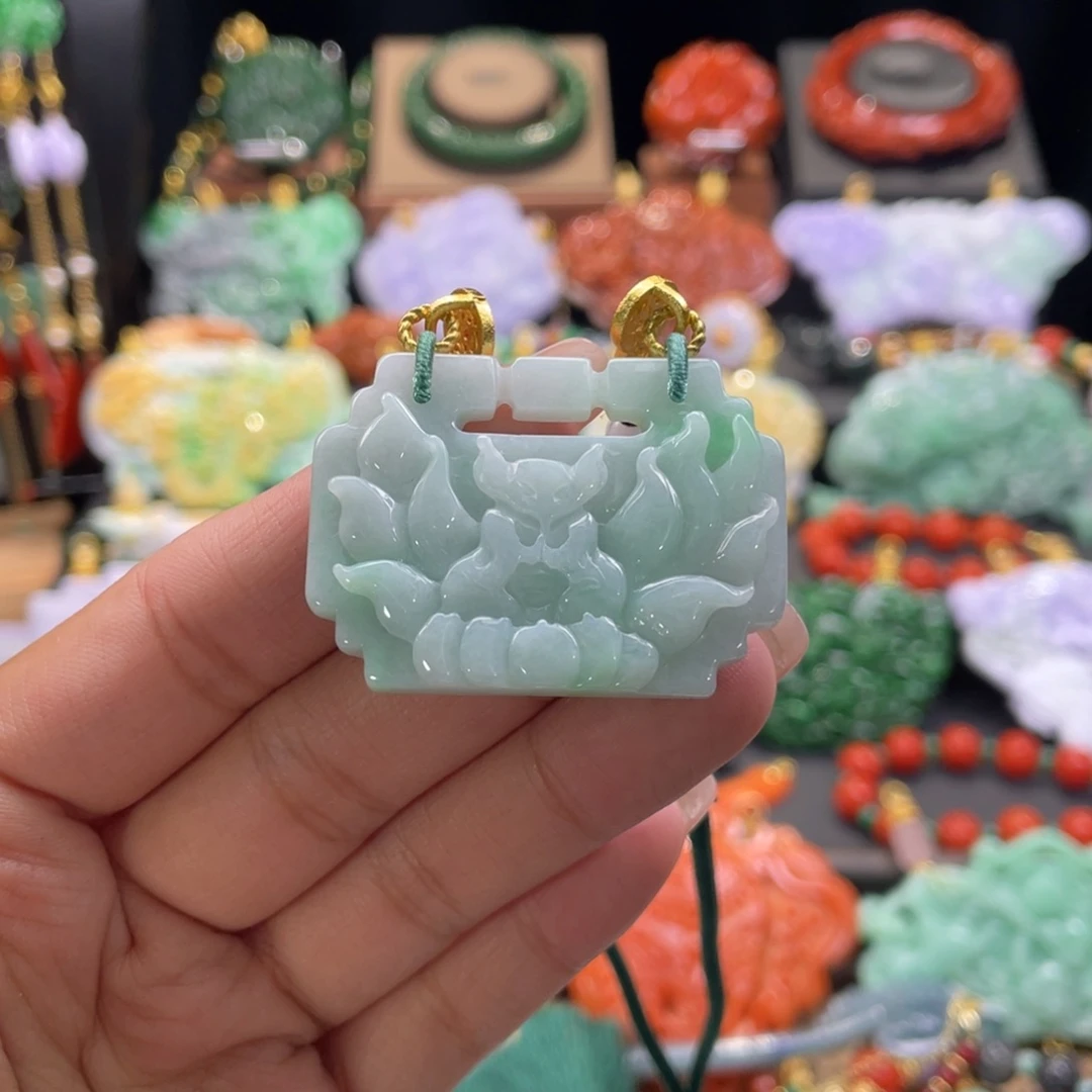 翡翠颈饰未镶嵌代编织