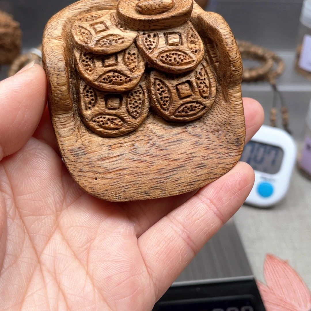 【闪购商品】沉香沉香碎屑乐*哥菩萨