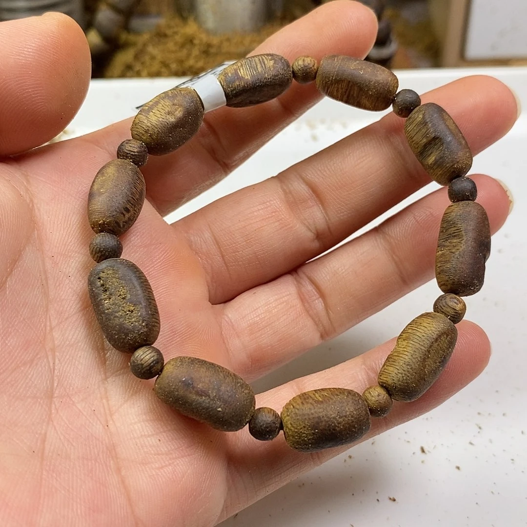 沉香手串绿棋楠多样性发货