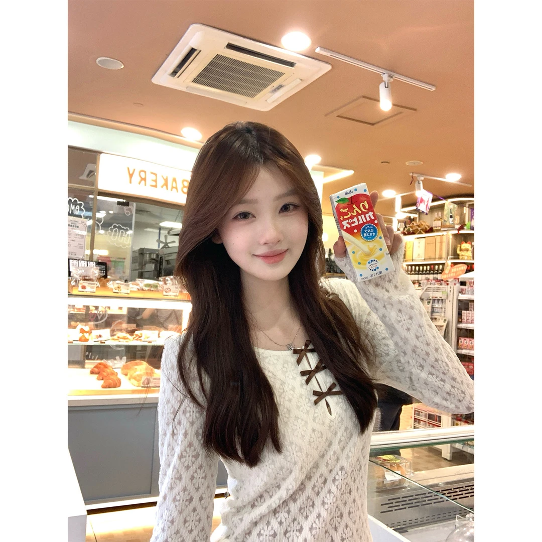 宋正恩1/4 10:00AM上新【韩系浅杏蕾丝领修身长袖T恤】可提前收藏