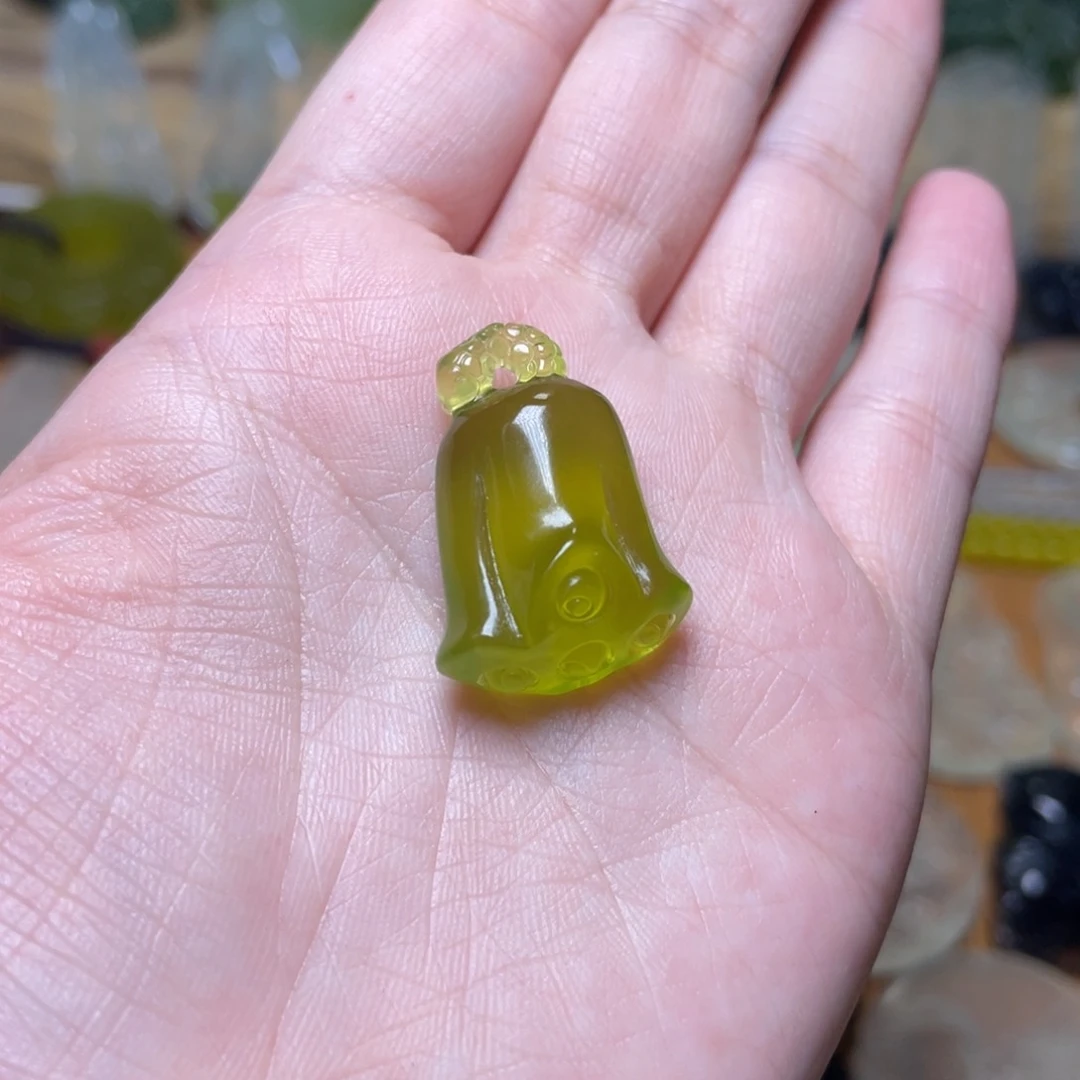 蛇纹石玉吊坠未镶嵌M****l