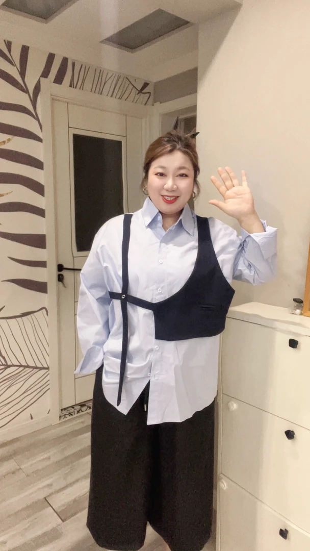 慵懒风绑带马甲背心假两件叠穿衬衫时尚显瘦气质上衣