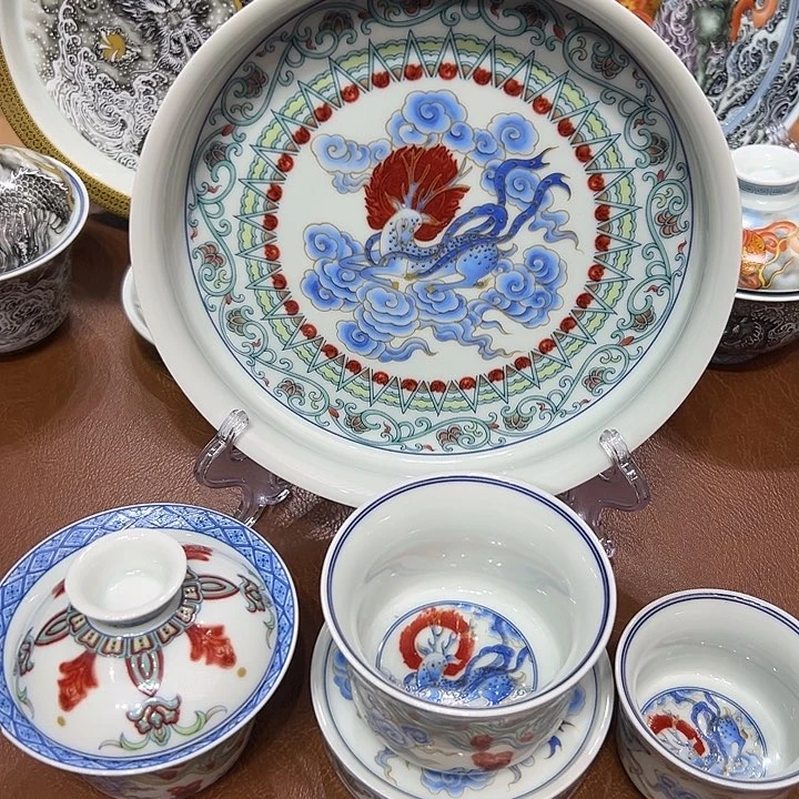 摆件景德镇陶瓷学院等单位联合举办了