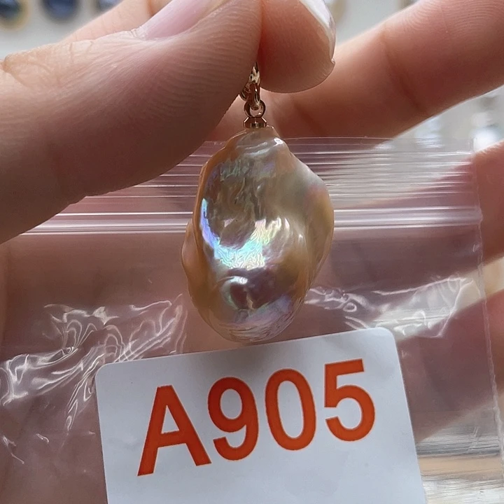 未镶嵌天然珍珠。  漏 漏 漏淡水珍珠