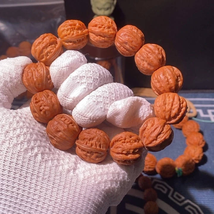 手串文玩核桃……49