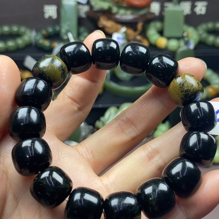 岫岩河磨玉（透闪石质玉）未镶嵌颈饰