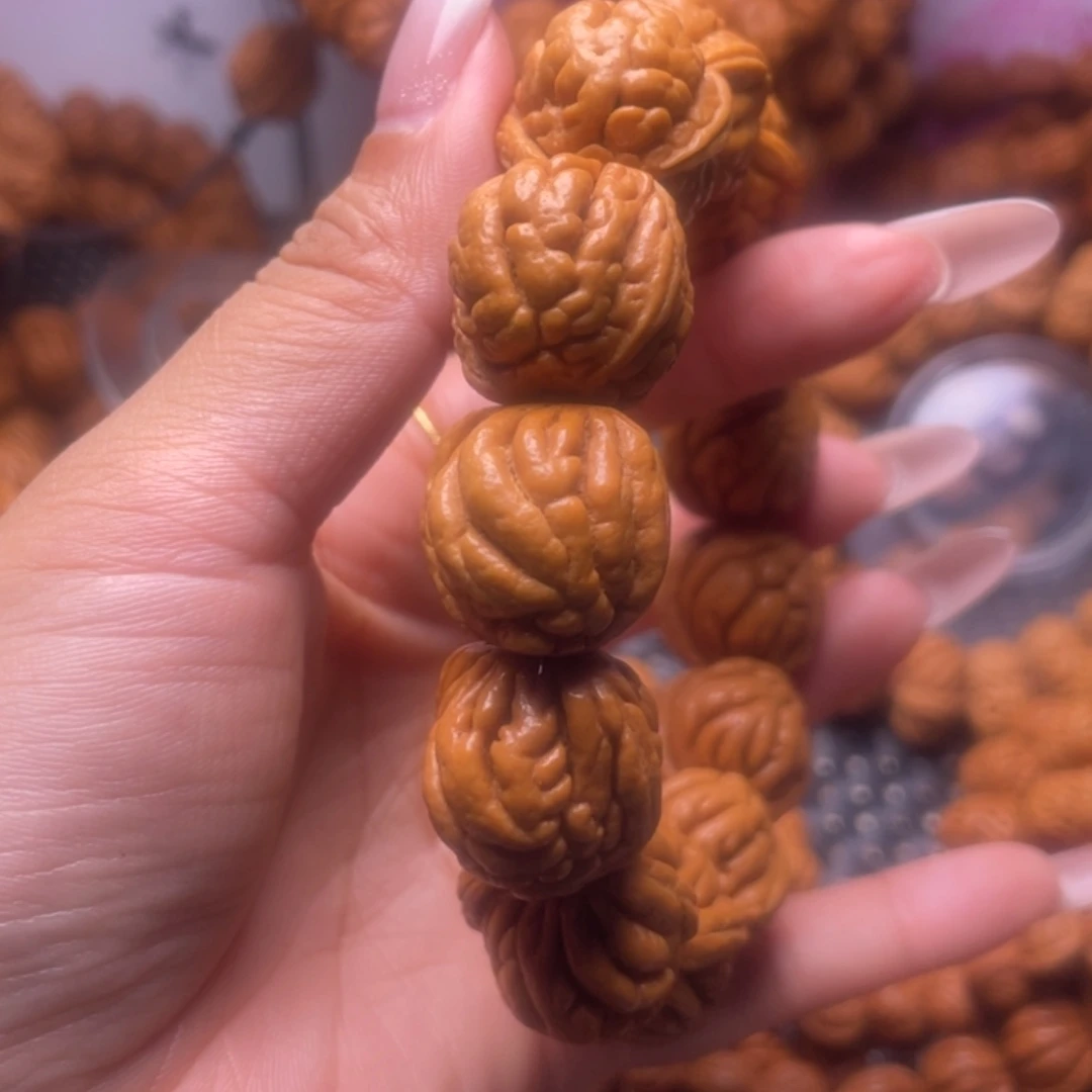 沉***稳吊坠文玩核桃龙纹桃核手串