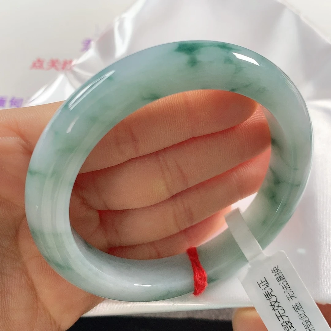翡翠手镯未镶嵌 正圈①①①