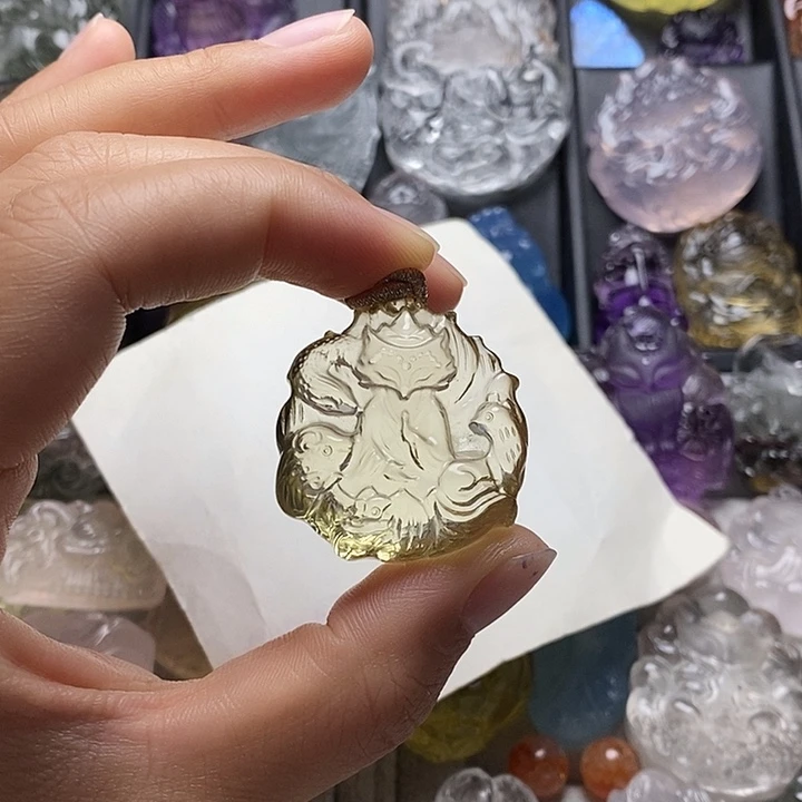 颈饰未镶嵌水晶水晶吊坠