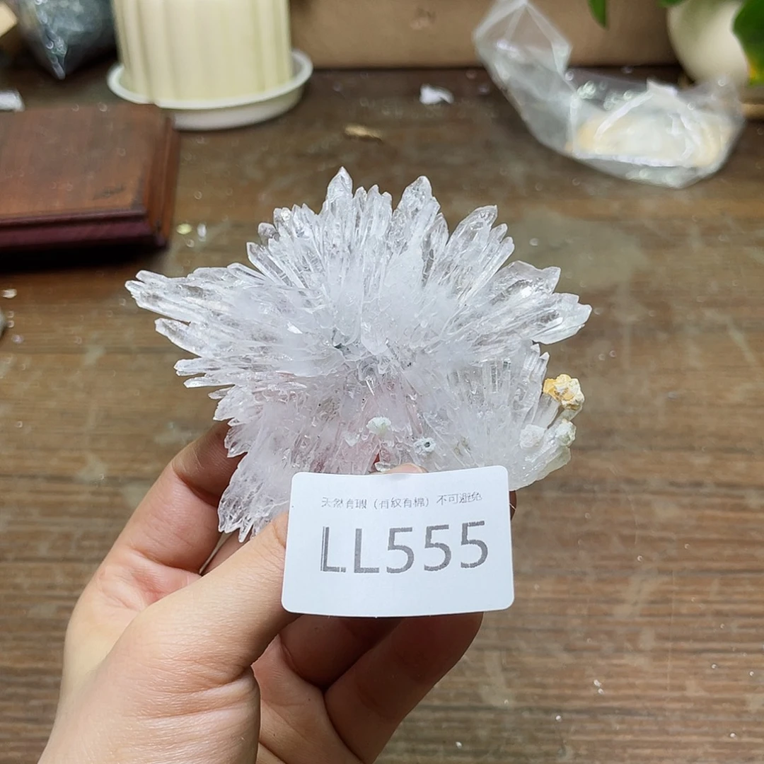 王***太大型摆件（非配饰）未镶嵌水晶