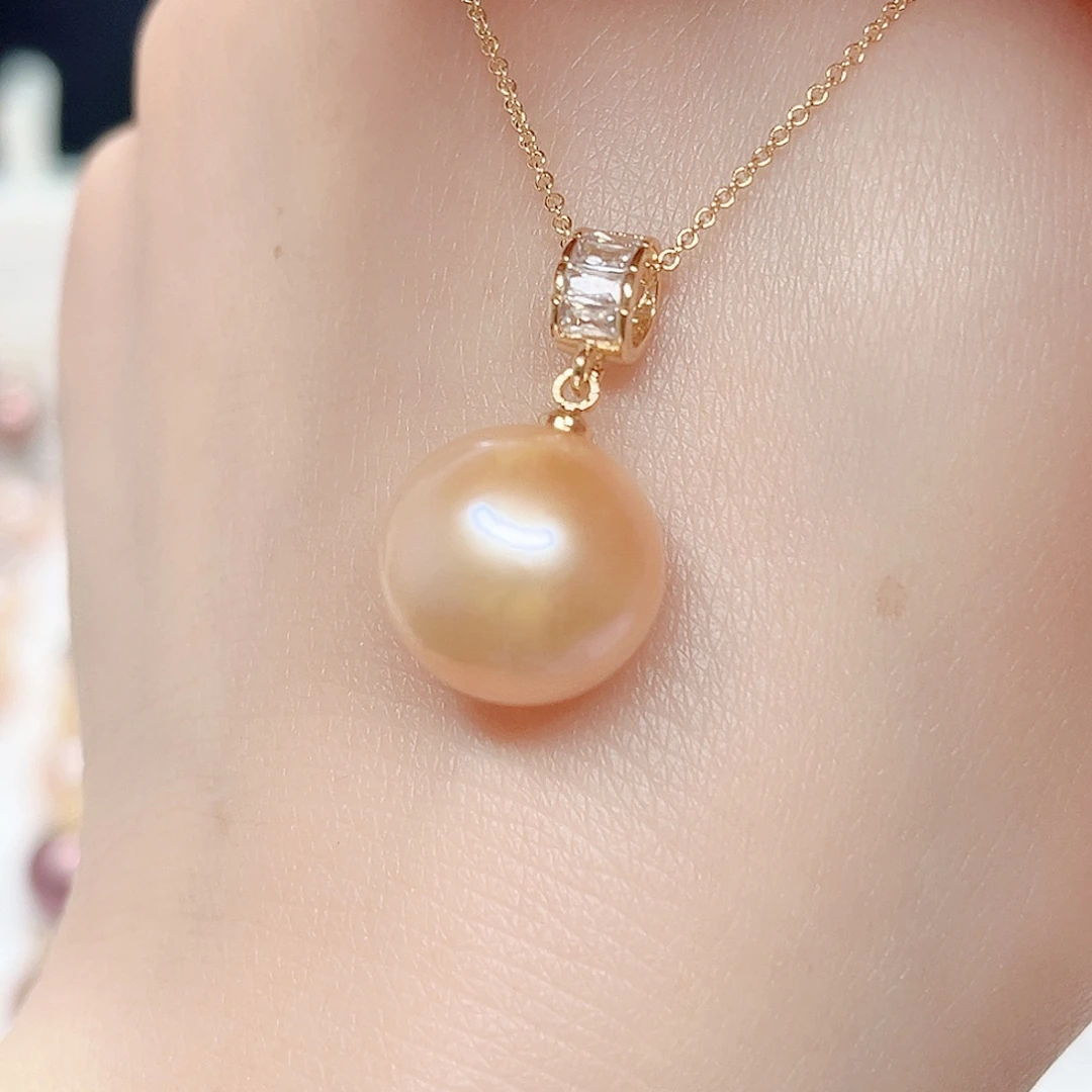 淡水珍珠吊坠(赠链)合金