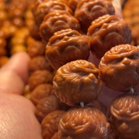 手串猴头核桃溪****哥舞台