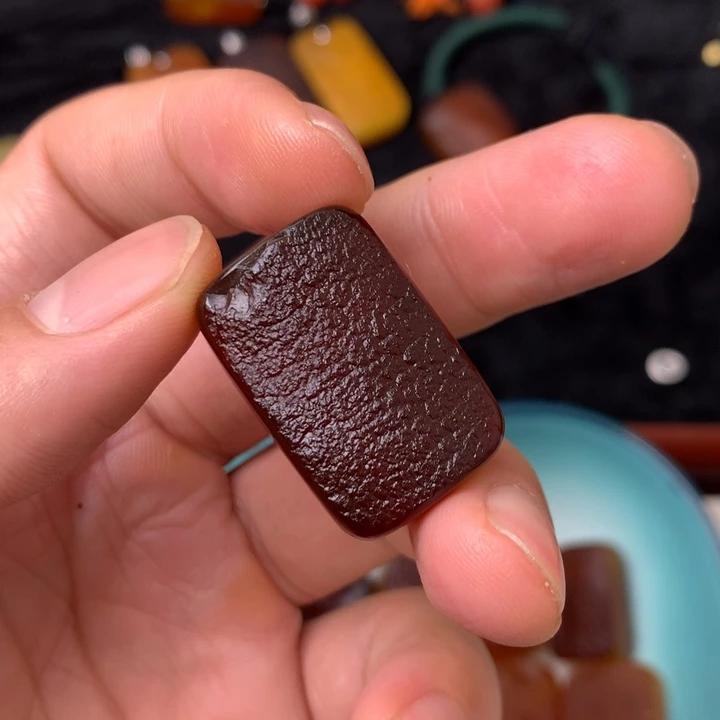 天然原矿切牌配饰