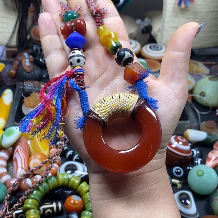 未镶嵌颈饰玛瑙/玉髓