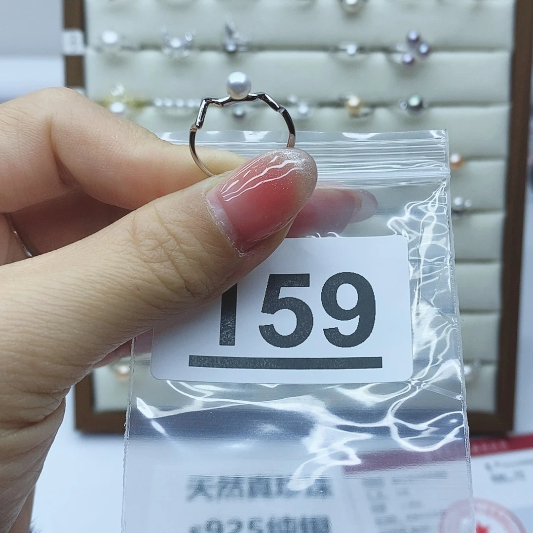 淡水珍珠戒指银S925镶嵌牵****遍159