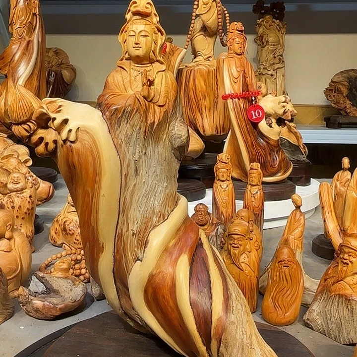 柏木太行崖柏观音摆件