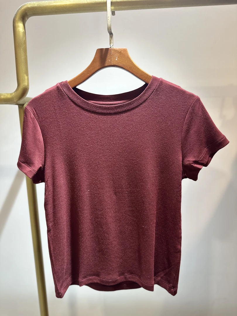 深圳南油小月时尚百搭莱赛尔腈纶夏季女士小版T