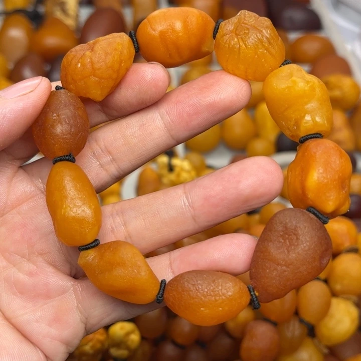 琥珀未镶嵌裸石天然蜜蜡手串