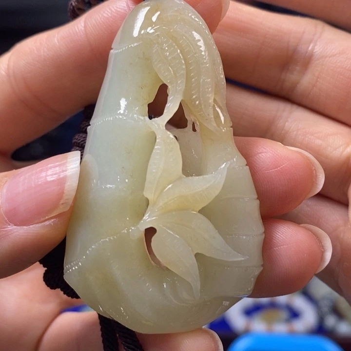 和田玉挂件未镶嵌野*