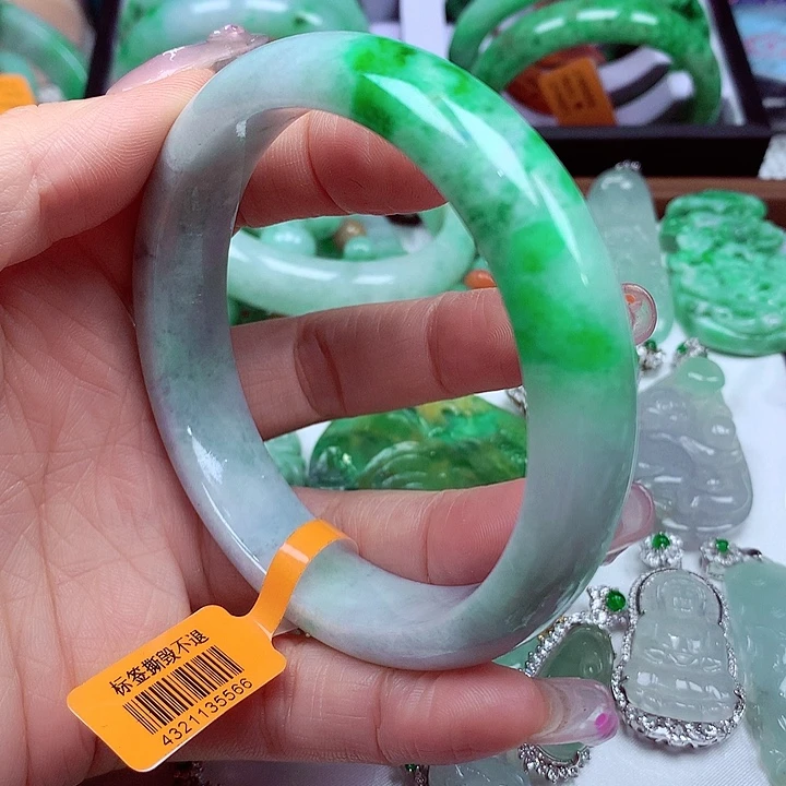 未镶嵌手镯翡翠翡翠