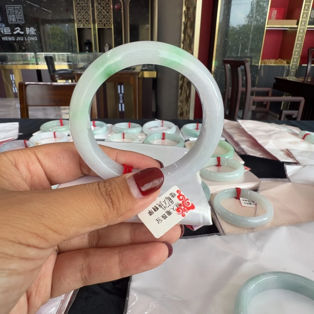 ～***贝翡翠手镯未镶嵌唐三彩55.3福利，不退不换