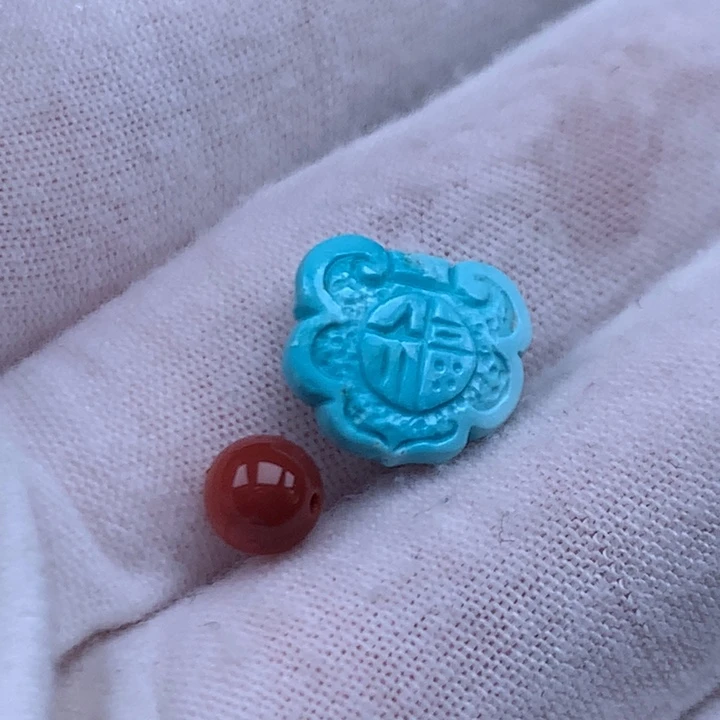 南红玛瑙未镶嵌珠宝奇石