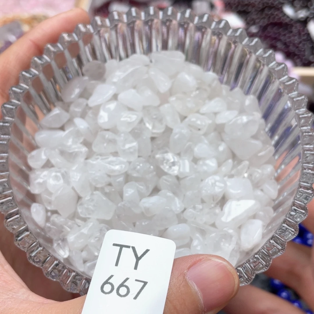 水晶多样性发一只未镶嵌