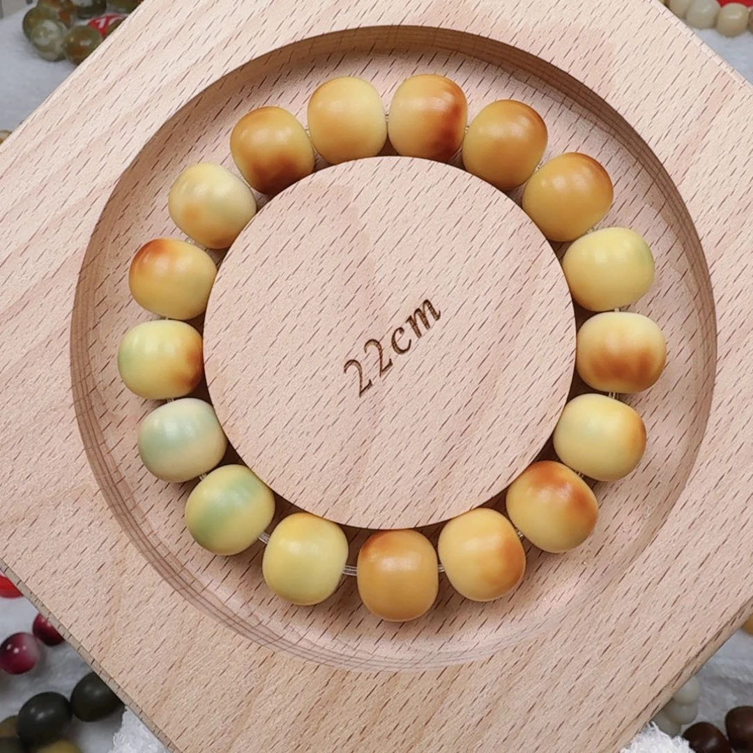 吊坠白玉菩提卡15牛油果干磨