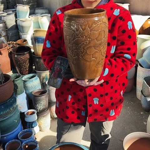 口19高31瑕疵一个。