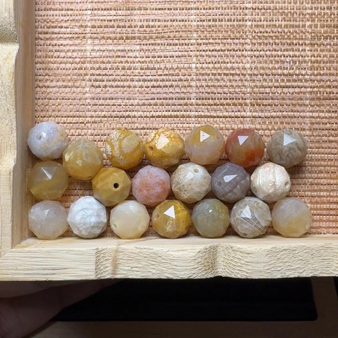 硅化玉未镶嵌纯天然色有机玉石保真色10切面珠