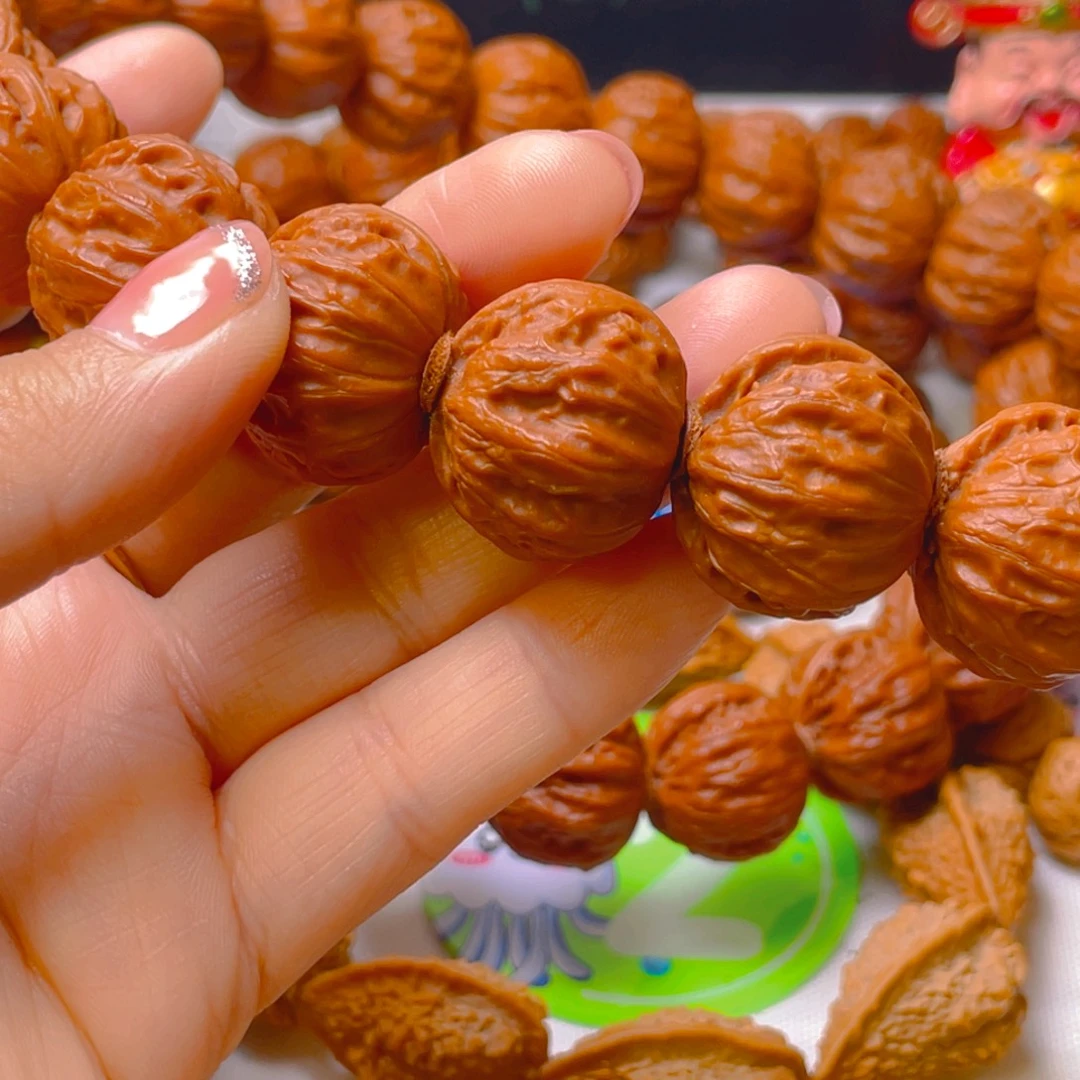 霞***光文玩核桃吊坠京八棱