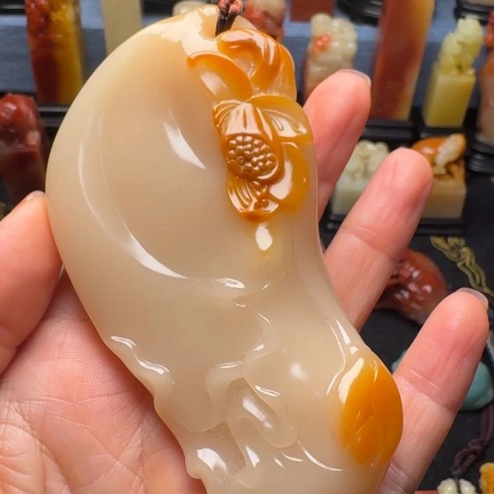 l***w寿山石印石寿山石芙蓉