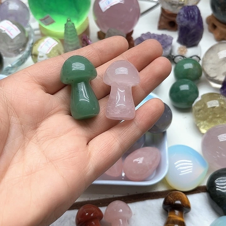 41克小蘑菇2个未镶嵌水晶温*