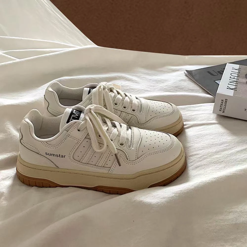 厚底增高小白鞋女2025春秋新款复古百搭港风板鞋学生运动休闲鞋子