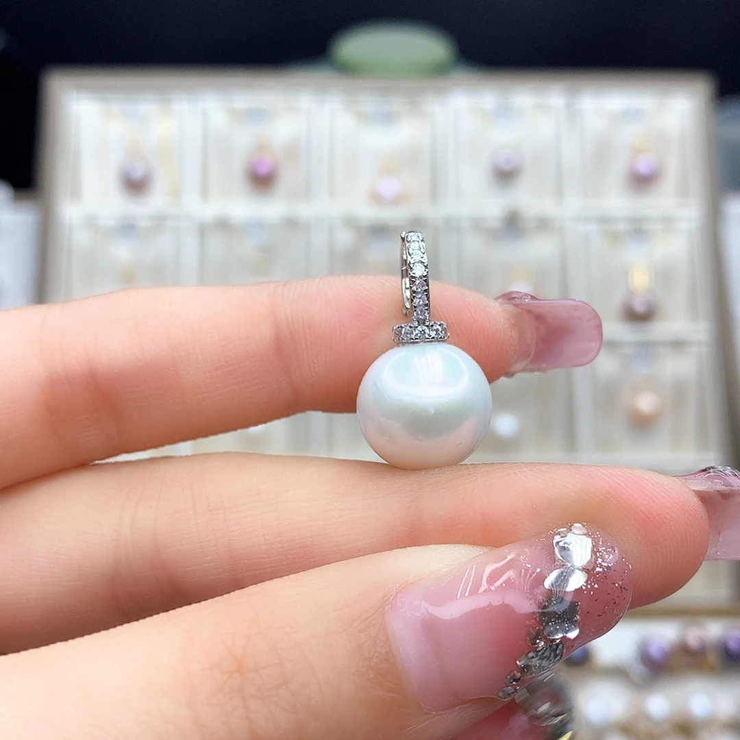 淡水珍珠颈饰合金