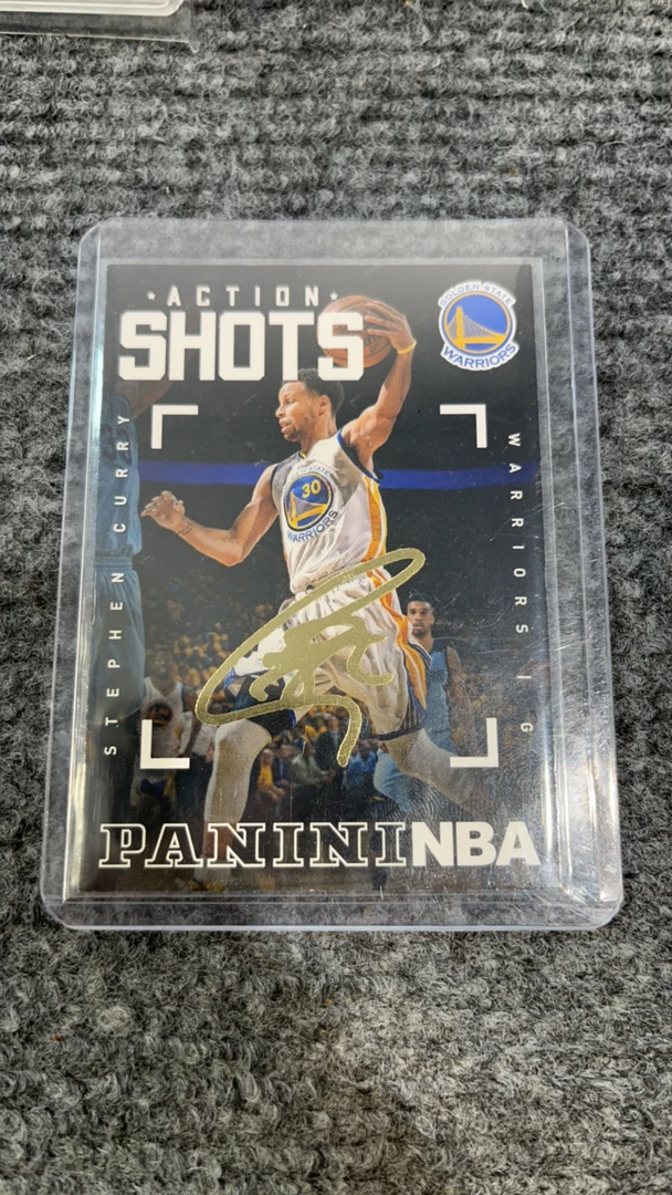 史蒂芬库里 中雅图小聚光灯 金色印签 勇士队 小学生 正版球星卡