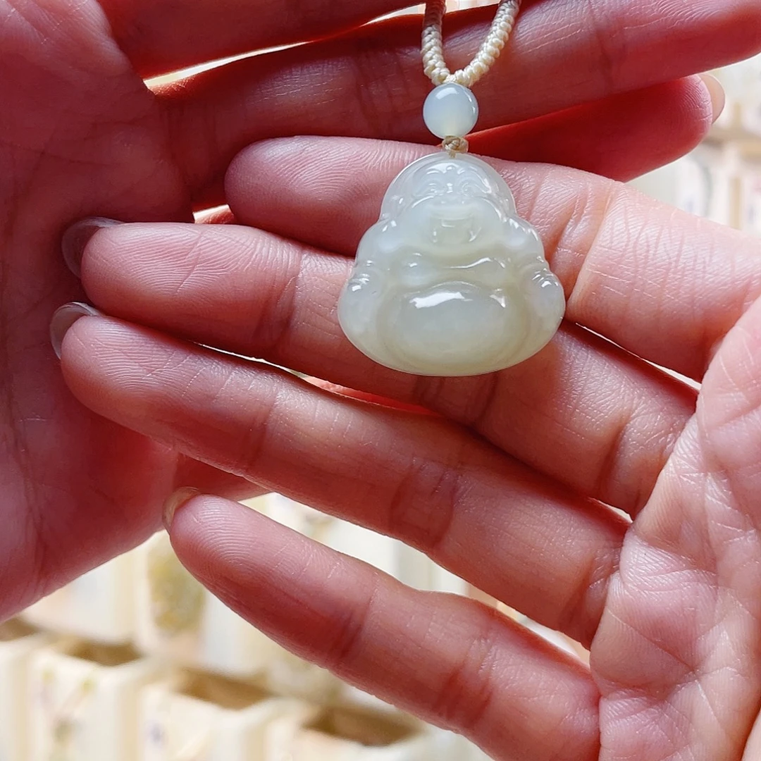 和田玉未镶嵌吊坠(赠链)