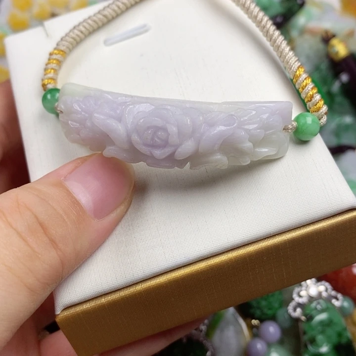 吊坠(赠链)未镶嵌翡翠