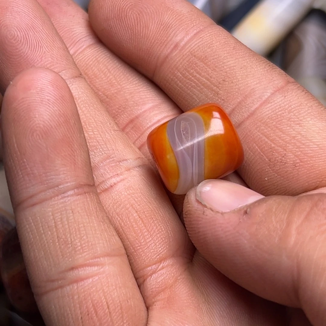 玛瑙/玉髓颈饰合金蓝****液