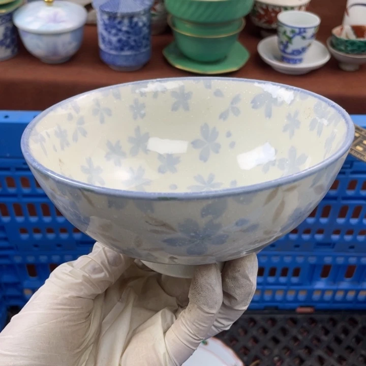 他家瓷器真美…开播了