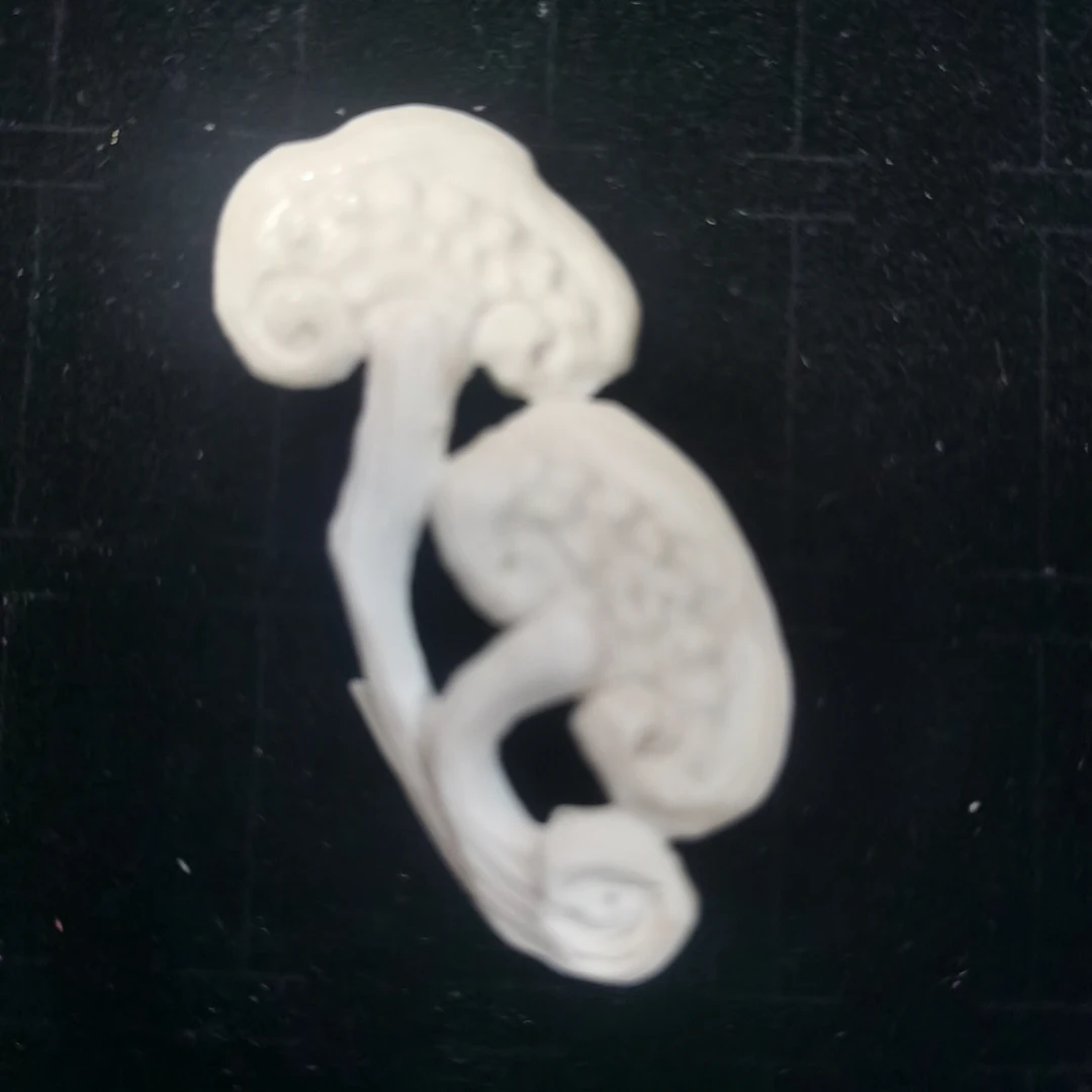 猛犸雕刻牌约4克BC940