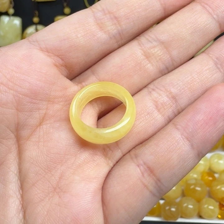 梦***里蜜蜡未镶嵌珠宝奇石14+