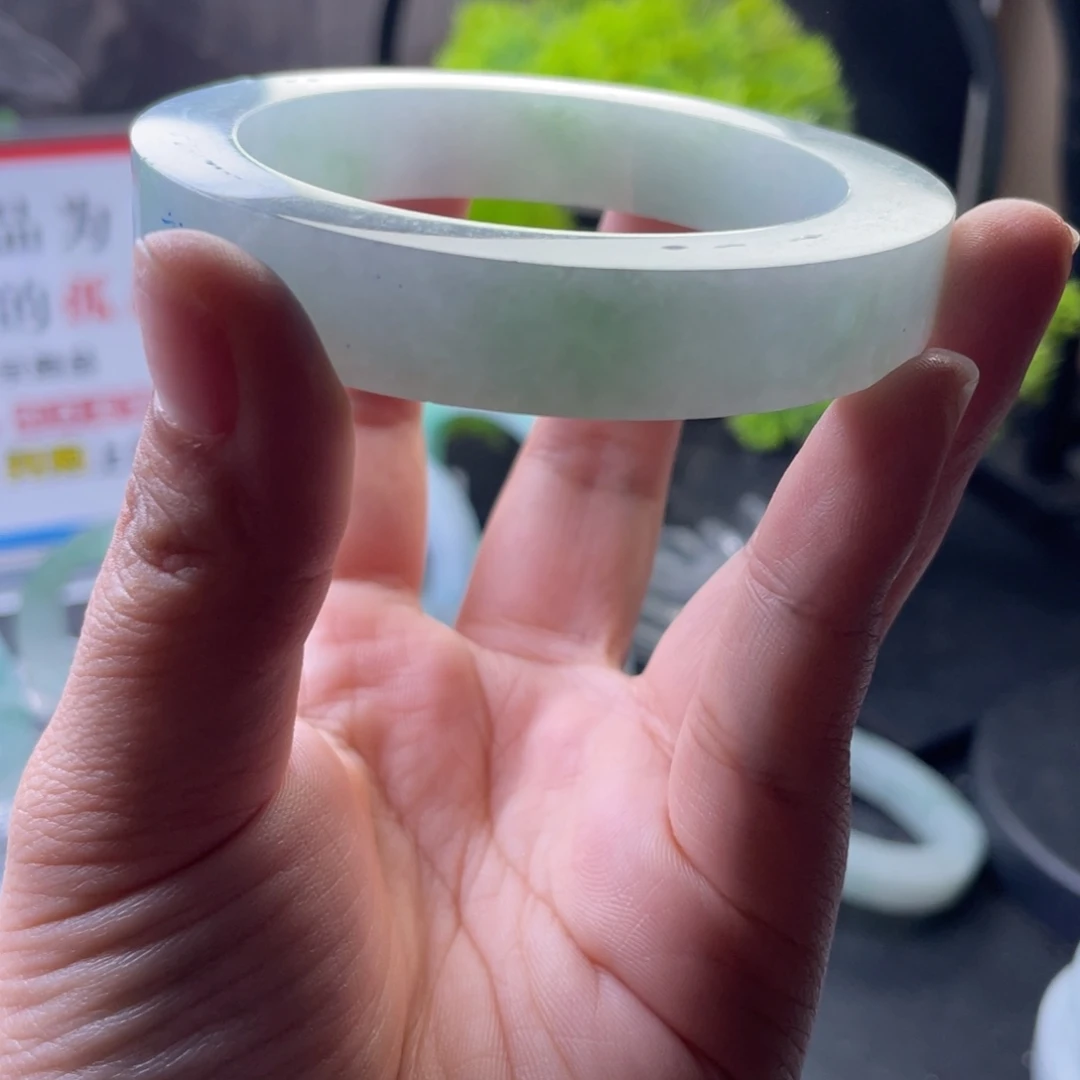 ****許定制翡翠未镶嵌翡翠