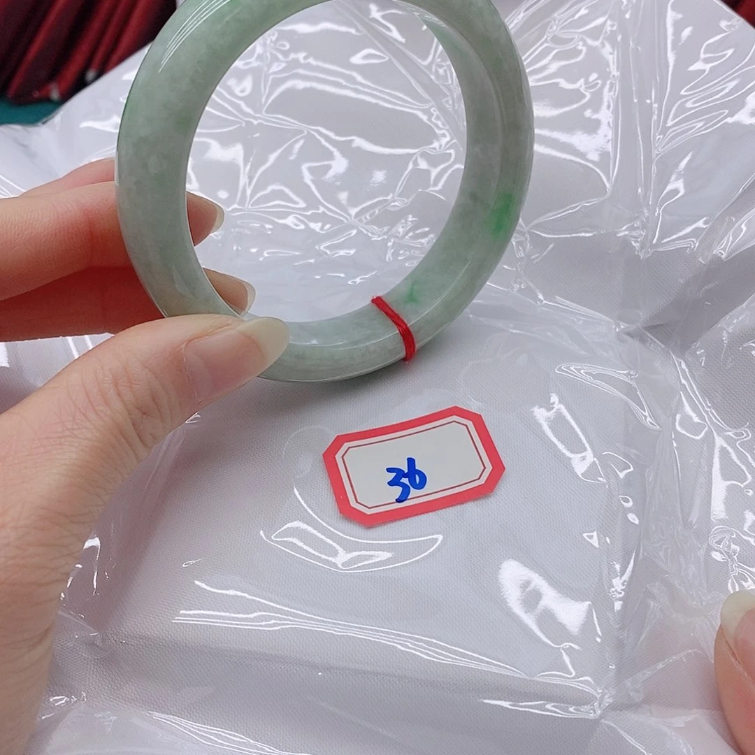 翡翠手镯未镶嵌@**喜36666666