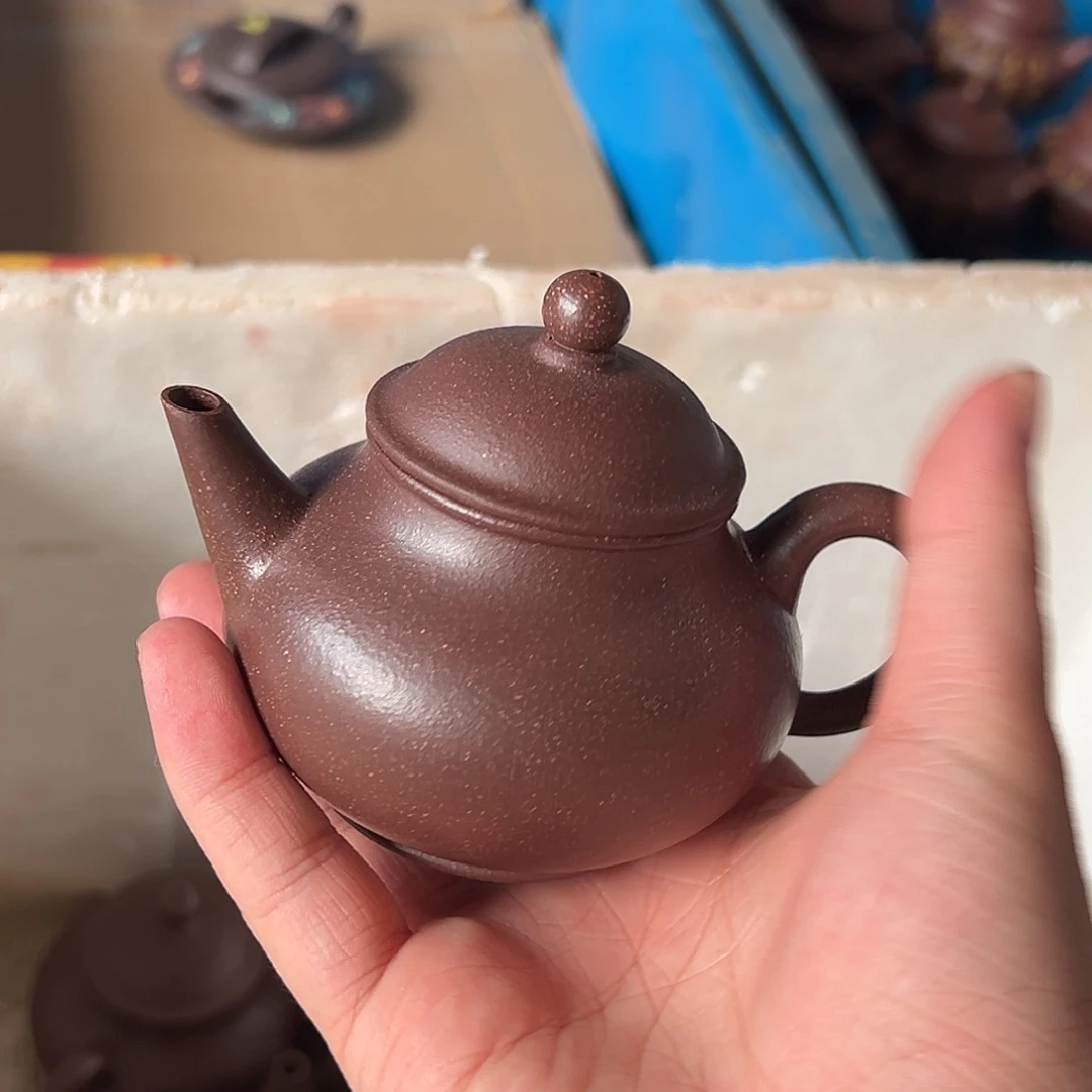 茶壶紫砂紫砂的味道很